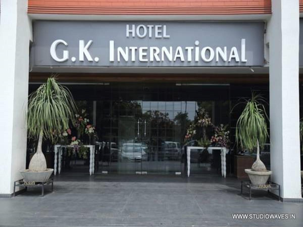 Hotel Gk International Chandīgarh Exterior foto